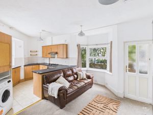 Photo 8- click for photo gallery